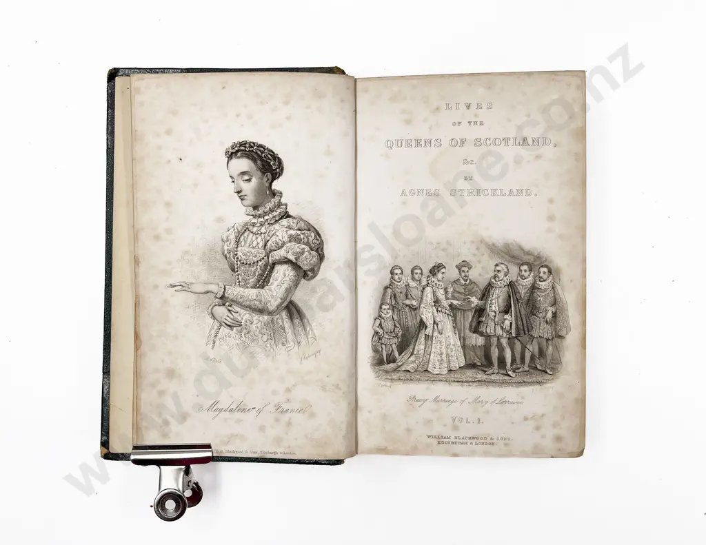 Strickland Agnes - Lives of the Queens of Scotland and English Princesses  (8 Volumes) Image 1++