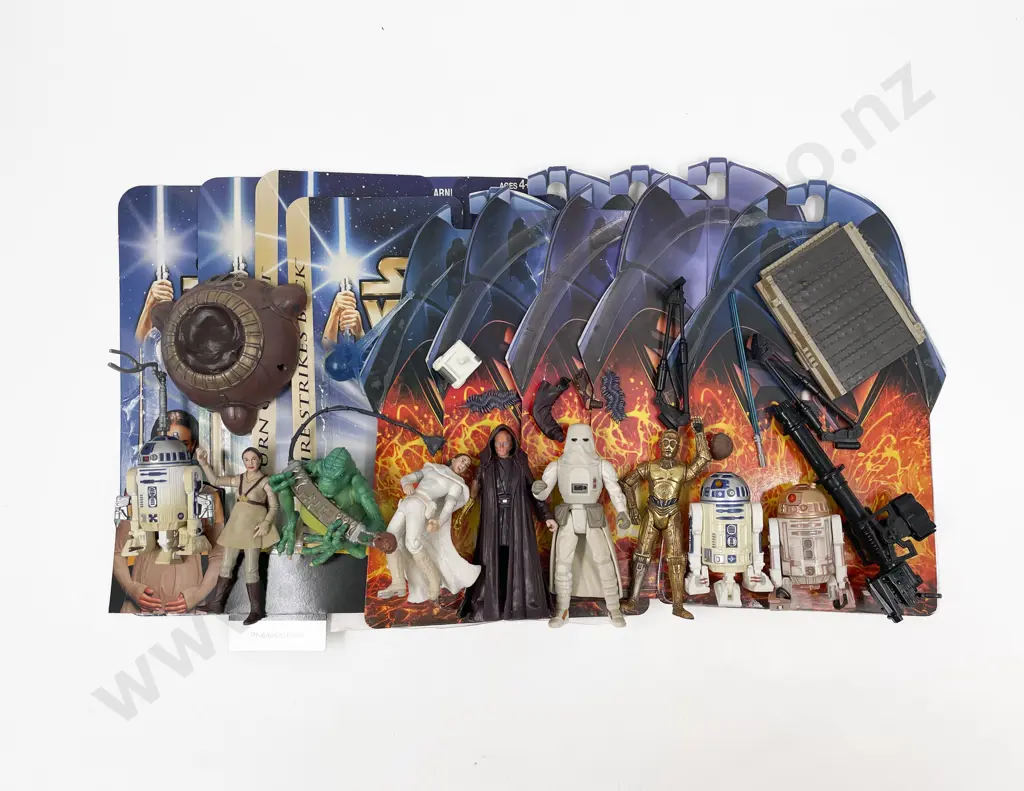 Mostly Complete Star Wars Figures Image 1++