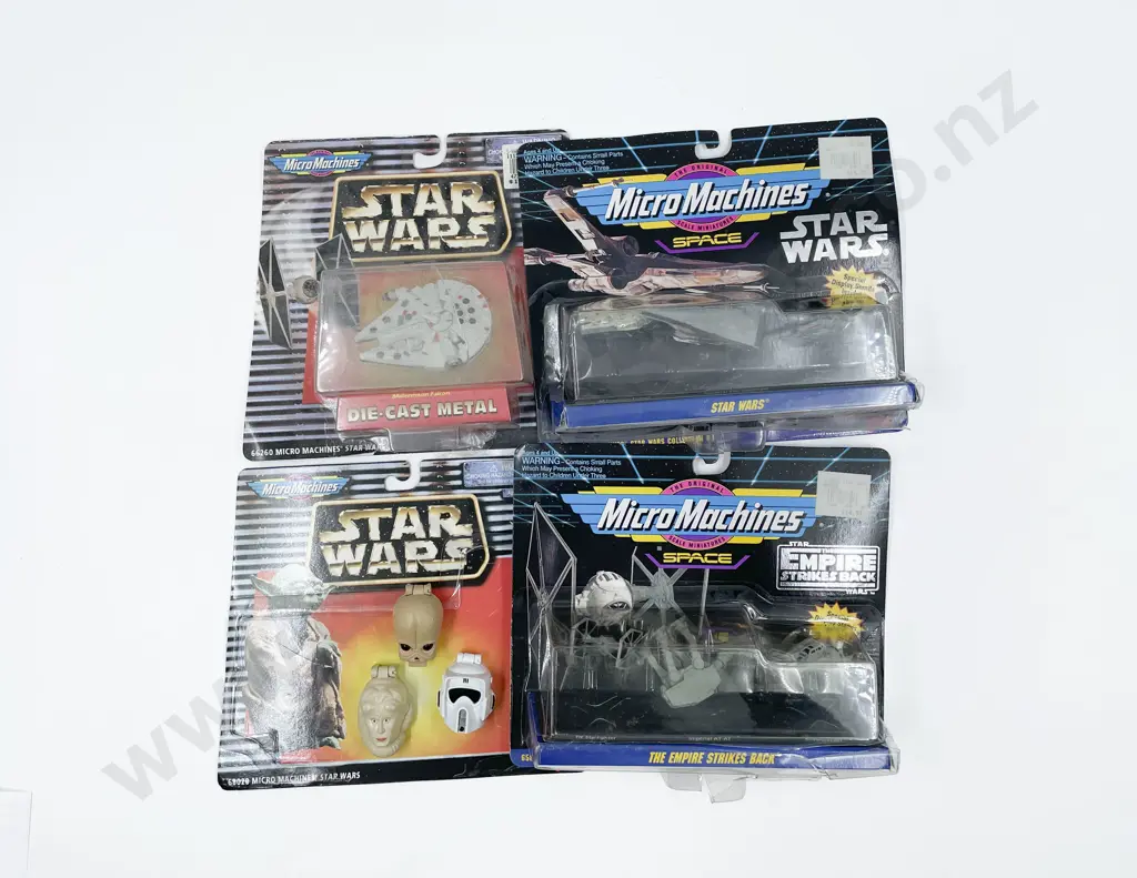 Mostly Complete Star Wars Figures Image 1++
