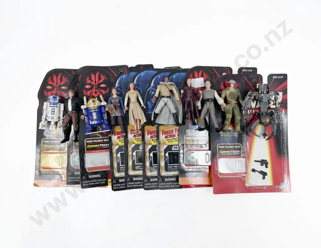 Mostly Complete Star Wars Figures Image 1++