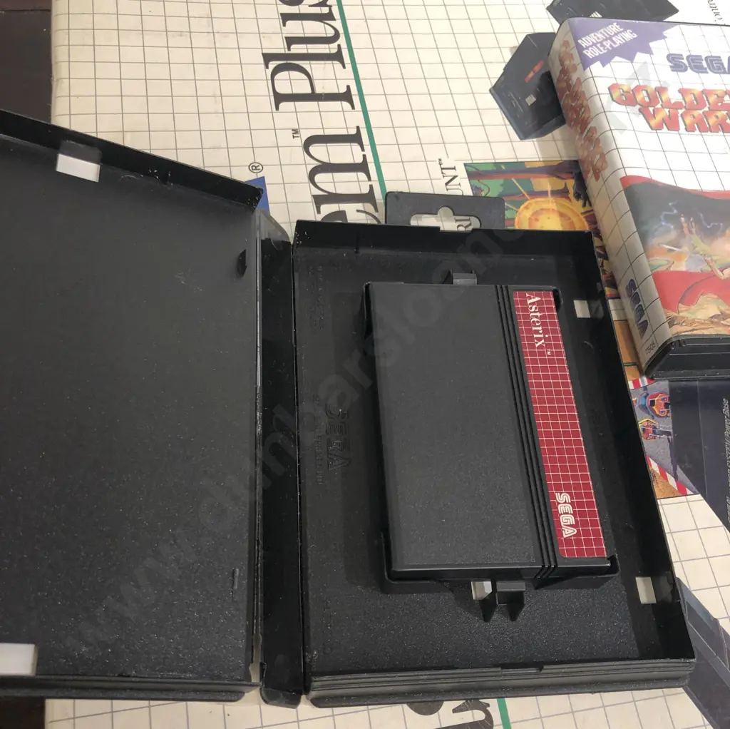 Large Qty of Assorted Vintage Consoles/Games Including Boxed Sega Master System Plus Image 1++