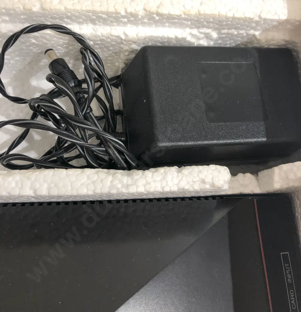 Large Qty of Assorted Vintage Consoles/Games Including Boxed Sega Master System Plus Image 1++