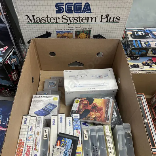 Large Qty of Assorted Vintage Consoles/Games Including Boxed Sega Master System Plus