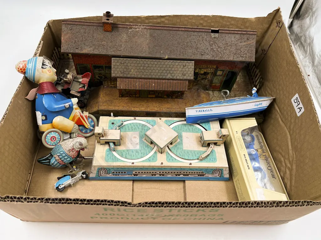 Assorted Toys including Tinplate Clockwork Hornby Station (rusted) Image 1++