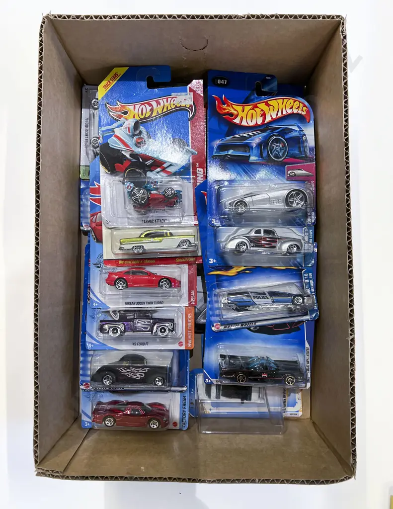 24 Original Bubble Packed Hot Wheels Vehicles Image 1++