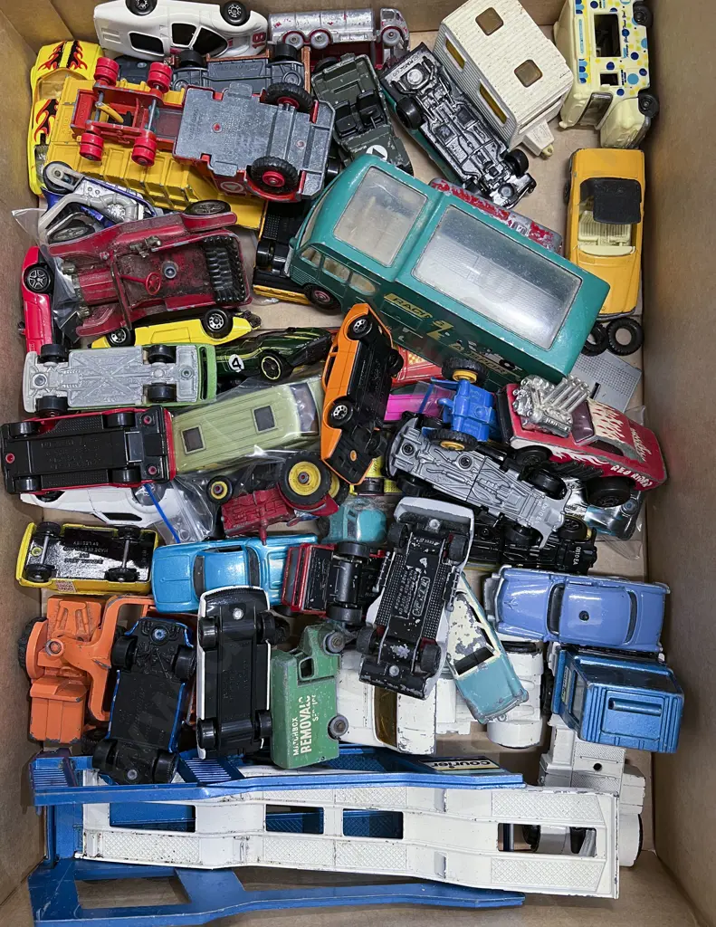 Quantity Diecast Matchbox Vehicles Image 1++