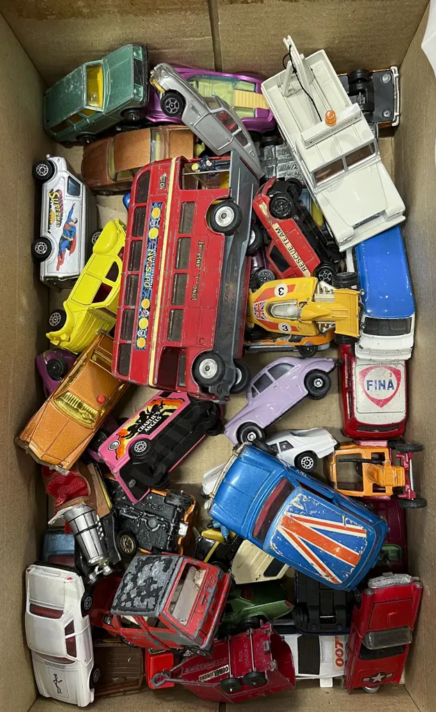 Quantity Corgi Diecast Vehicles Image 1++