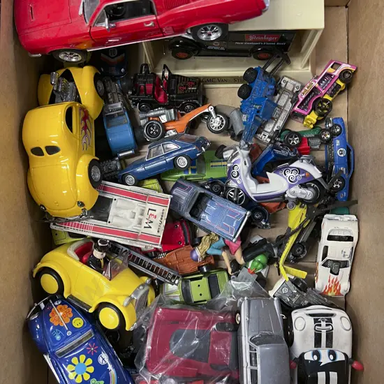 Quantity Assorted Diecast Vehicles
