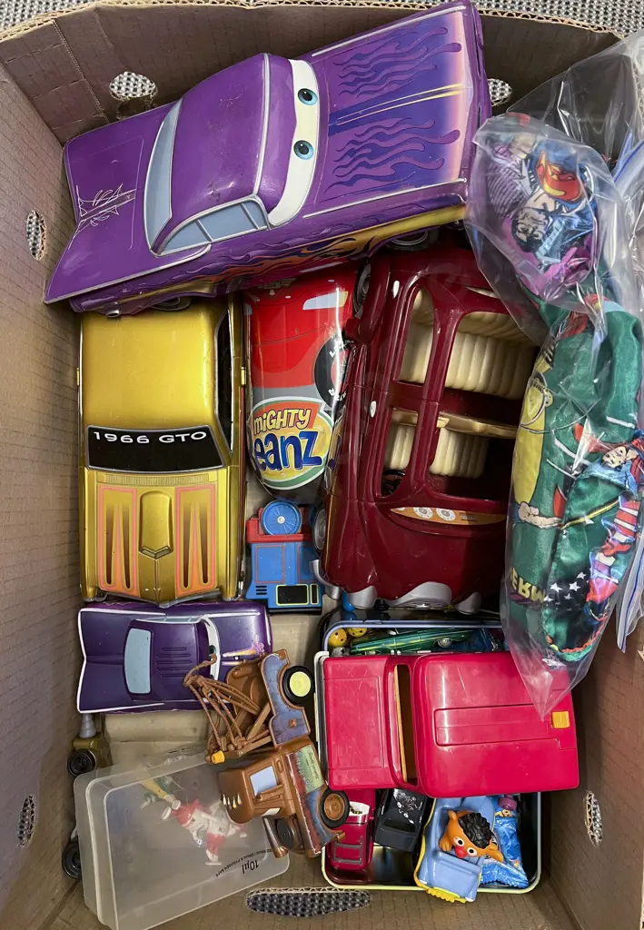 Quantity Assorted Vehicles & Toys Image 1++