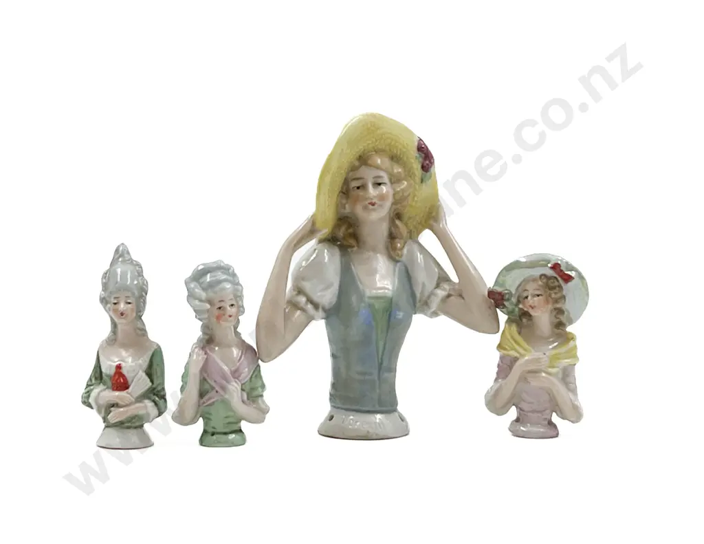 Four Vintage China Half Heads Image 1++