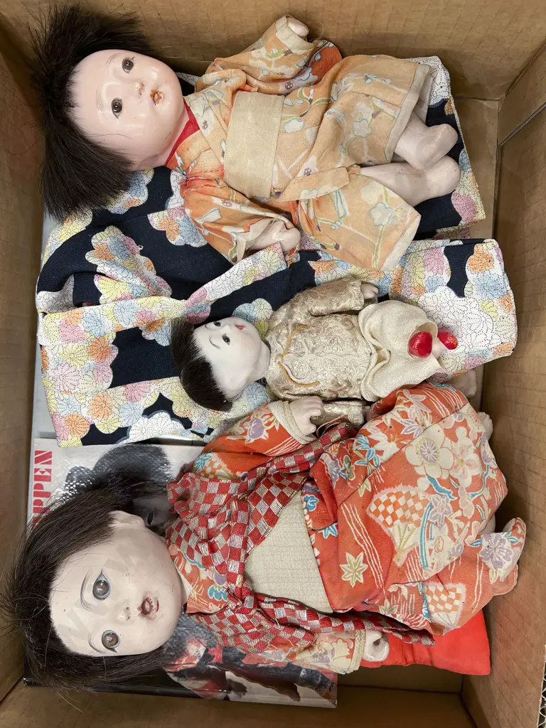 Three Japanese Composition Character Dolls Image 1++