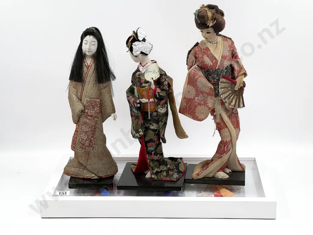 Three Japanese Costume Dolls & Framed Display Image 1++