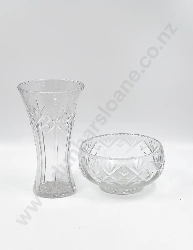 Crystal Vase and Crystal Fruit Bowl Image 1++