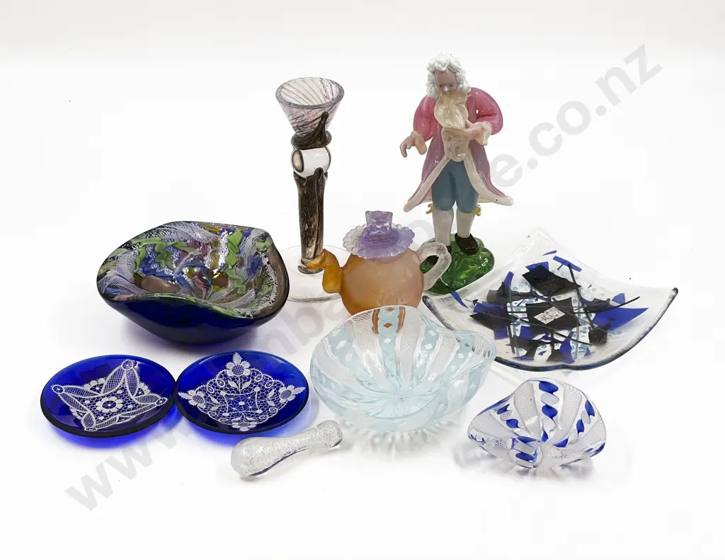 Ten Pieces of Assorted Art Glass Incl. Bohemia Figure Image 1++