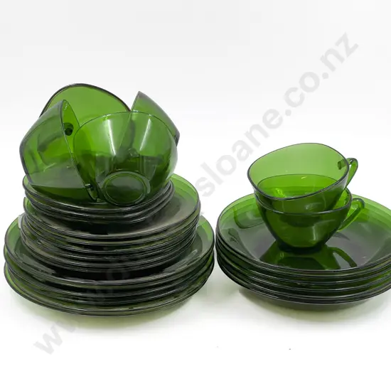 Vereco French Green Glass Part Dinner Set