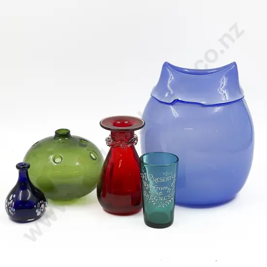 Five Pieces of Assorted Art Glass