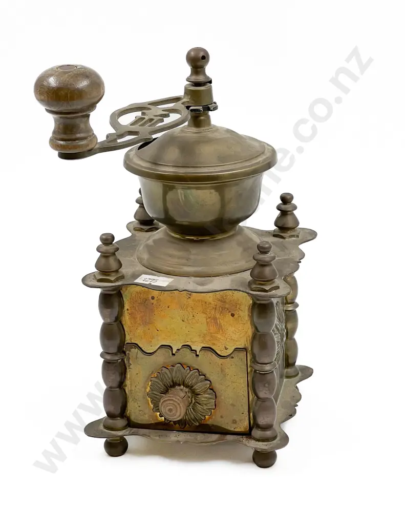 Vintage Coffee Grinder Image 1++