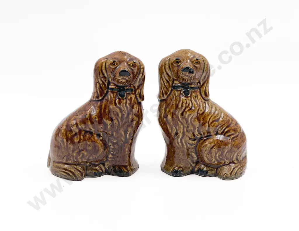 Pair of Small Mantle Dogs Image 1++