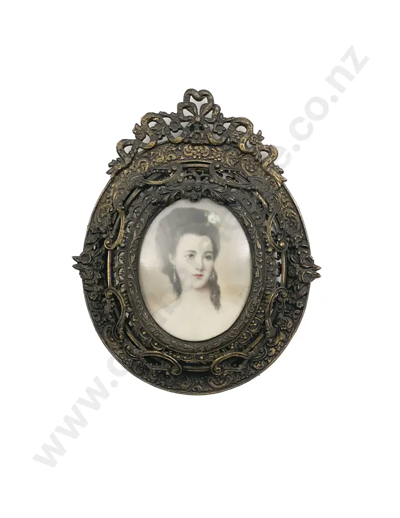 Reproduction Portrait Miniature Image 1++