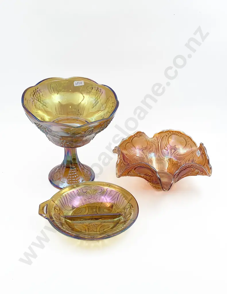 Three Pieces of Carnival Glass Image 1++
