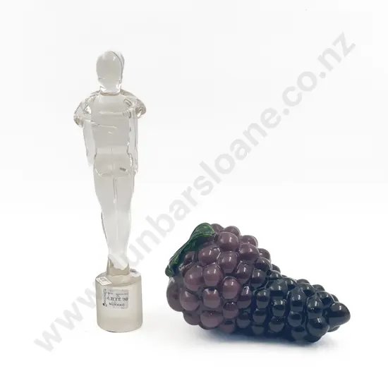 Murano Arte-80 Glass Figure Group Together with Art Glass Grapes