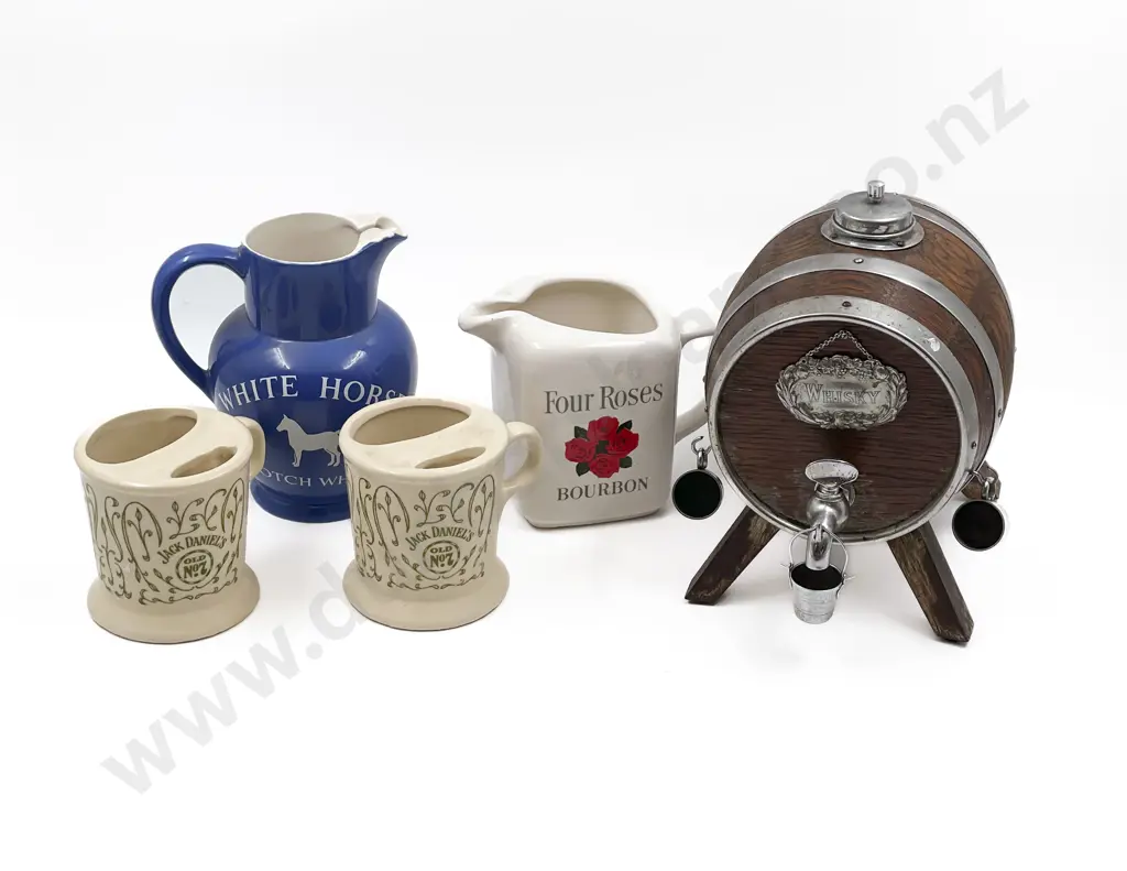 Small Whiskey Keg with Four Assorted Whiskey Advertising Cups/Jugs Image 1++