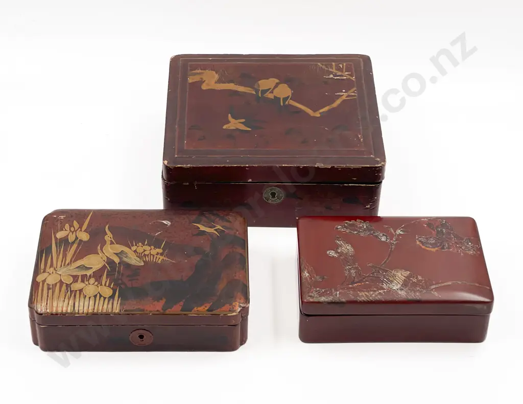 Three Assorted Red Lacquered Jewellery Boxes Image 1++