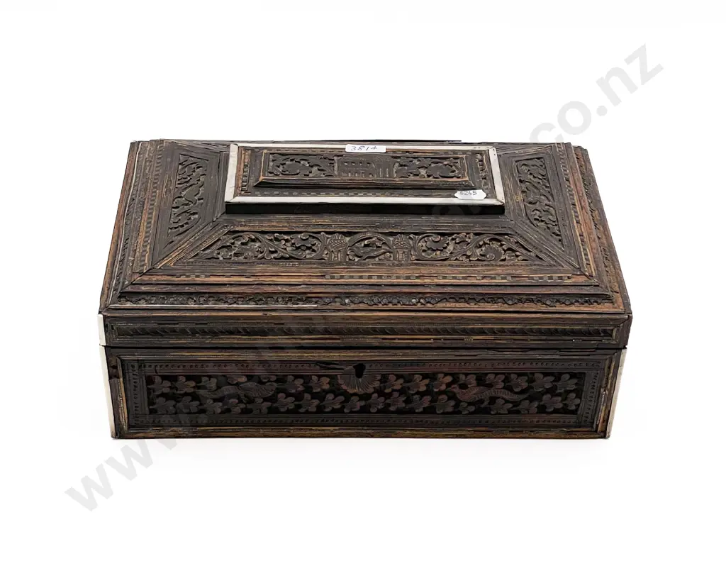 Carved Vanity Box with Mirrored Interior Image 1++