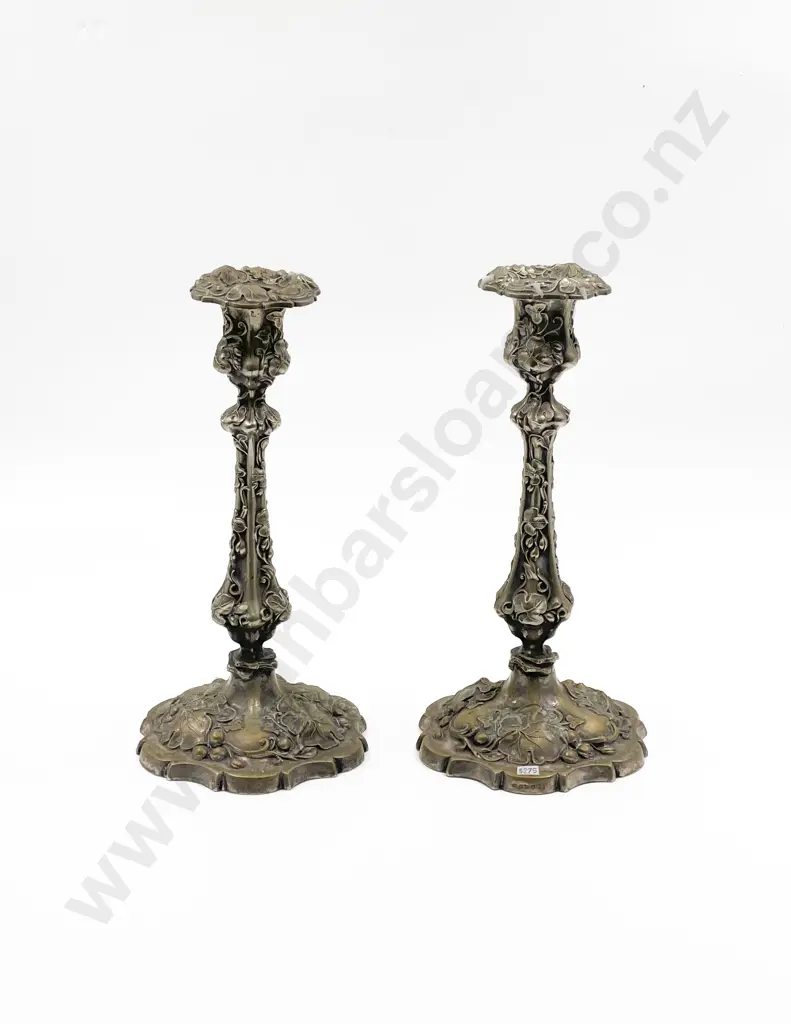 Pair of S/P Candlesticks Image 1++