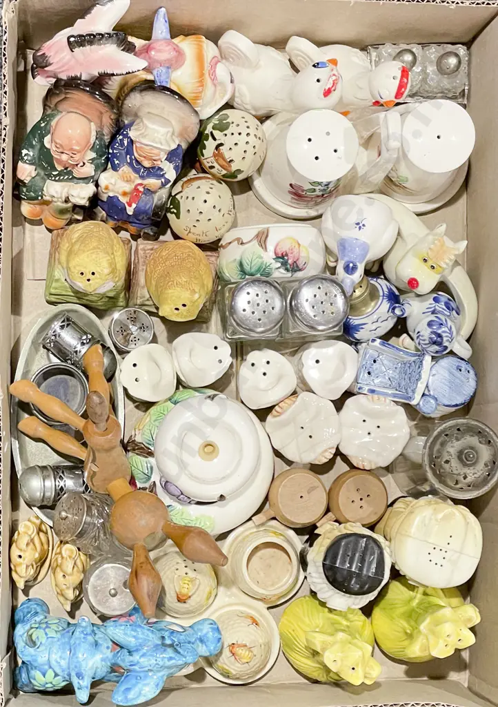 Box of Novelty Salt & Peppers Image 1++
