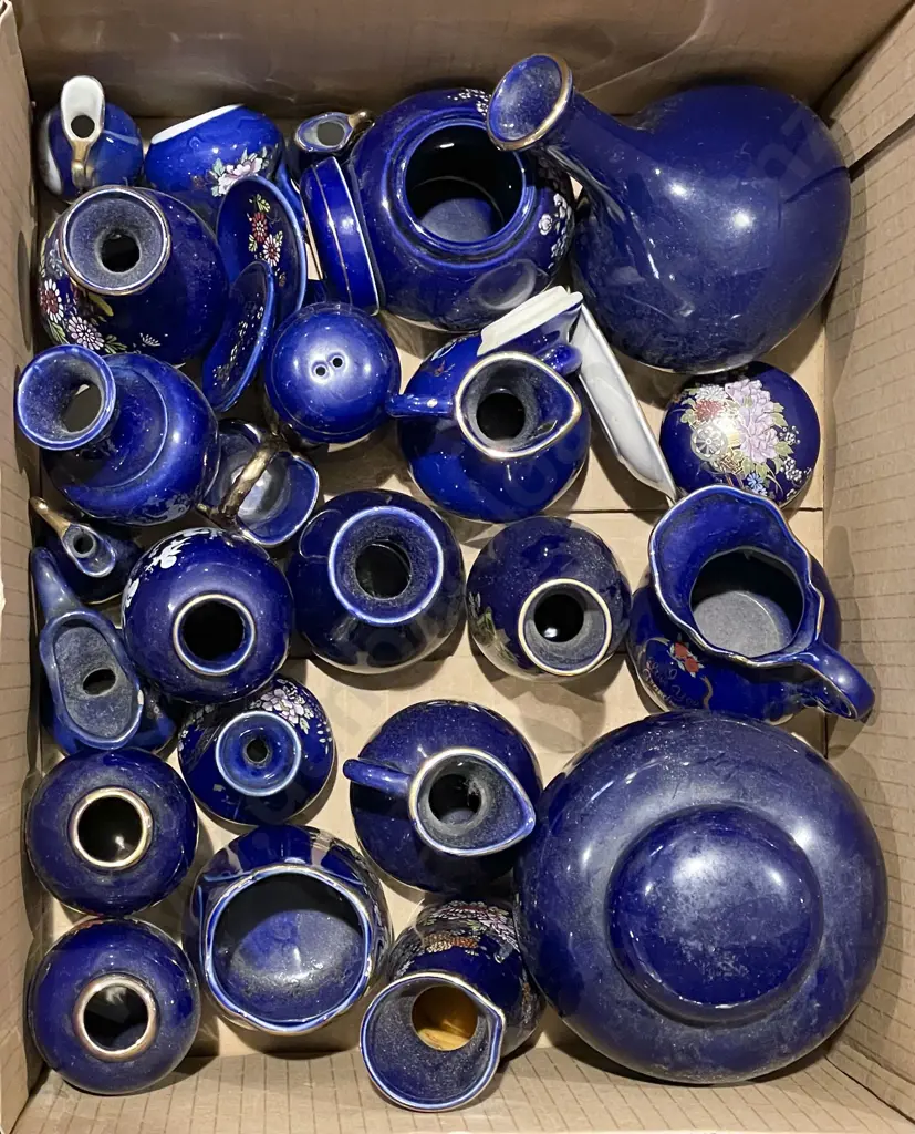 Small Box of Assorted Vases and Jugs etc Image 1++