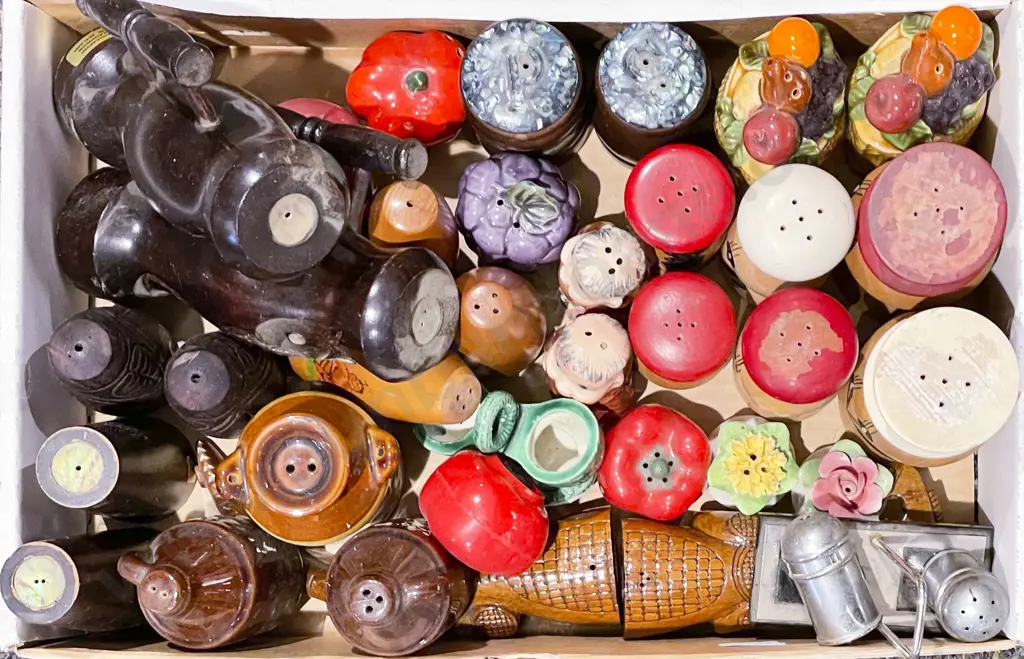 Box of Assorted Novelty Salt & Peppers Image 1++