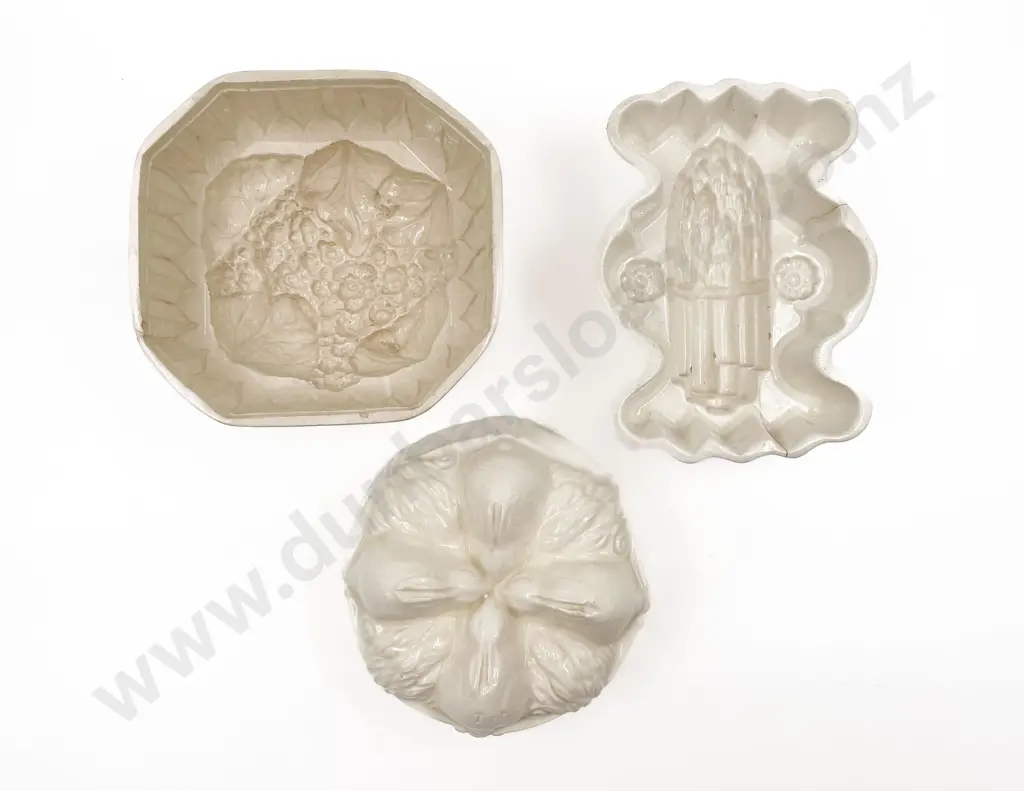 Three Assorted Ceramic Food Moulds Including Wedgewood Image 1++