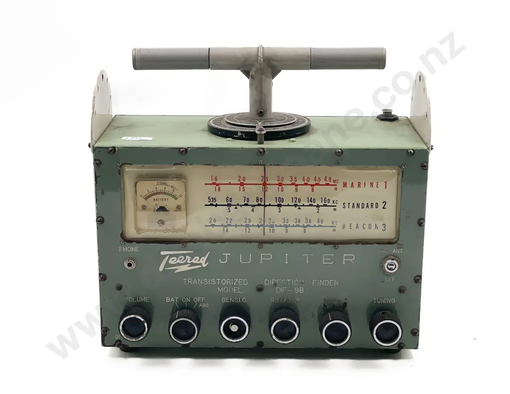 Vintage TEERAD 'Jupiter' Transistor Radio Image 1++