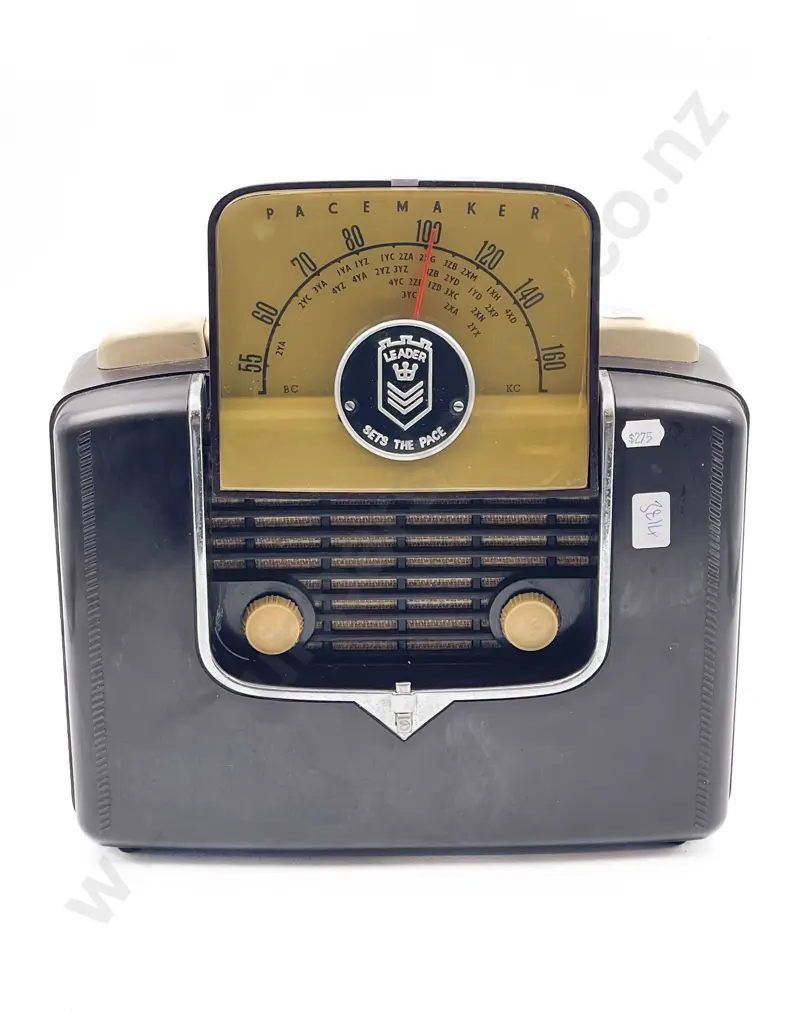 Vintage Pacemaker Baker Light Radio Image 1++
