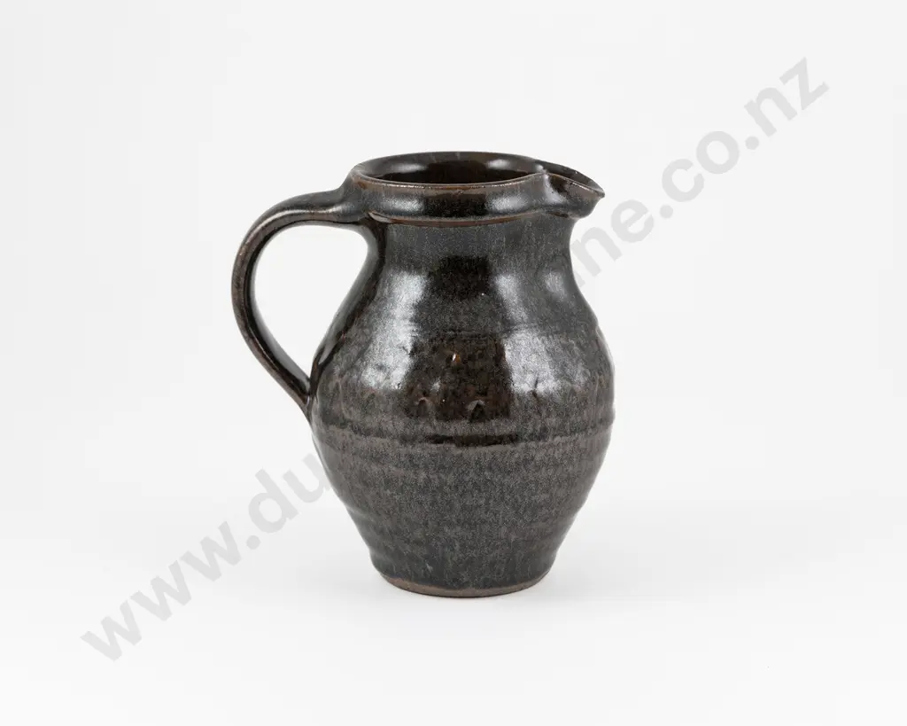 Mirek Smisek Jug Image 1++