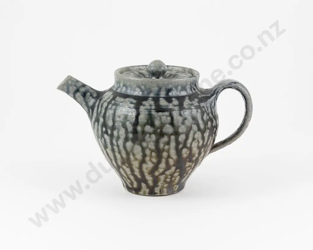 Mirek Smisek Teapot Image 1++
