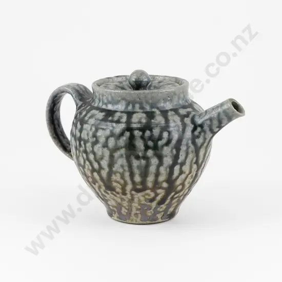 Mirek Smisek Teapot