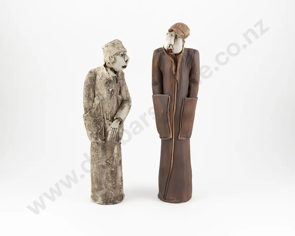 Cheryl Oliver Pair of Pottery Figures Image 1++