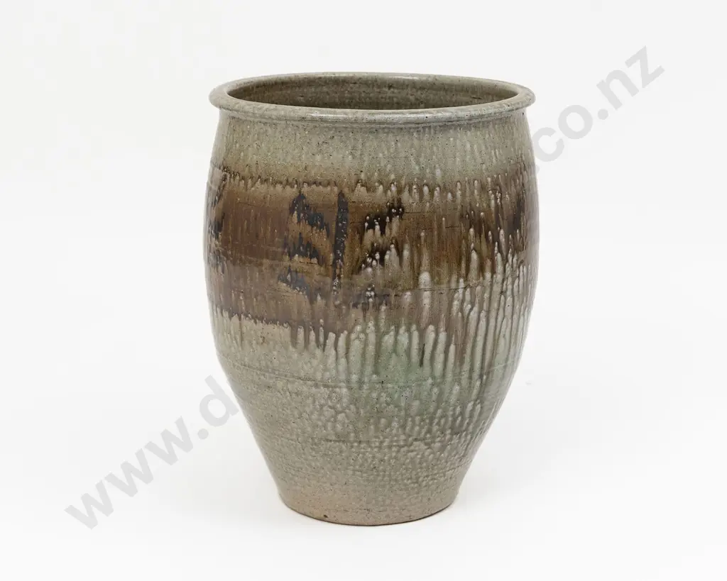 Paul Melser Large Planter Image 1++