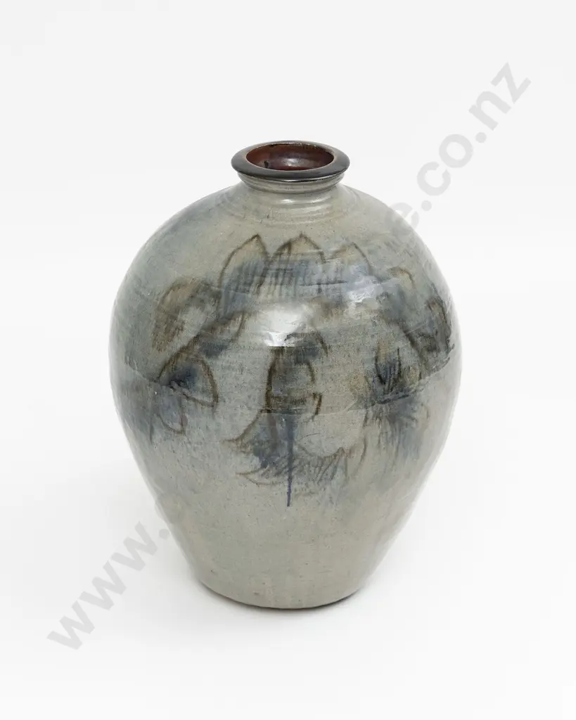 Doreen Blumhardt Large Floor Pot Image 1++