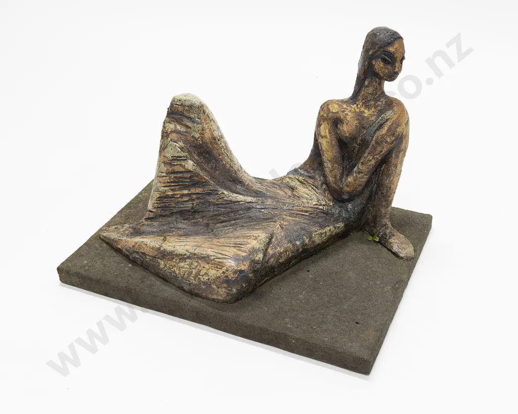 Muriel Moody Reclining Figure Image 1++