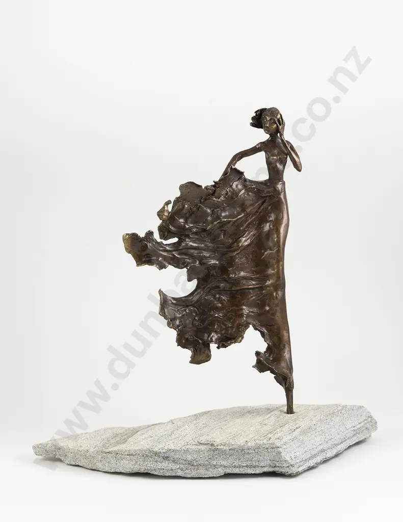 Lynne Wakem Bronze Figure Image 1++
