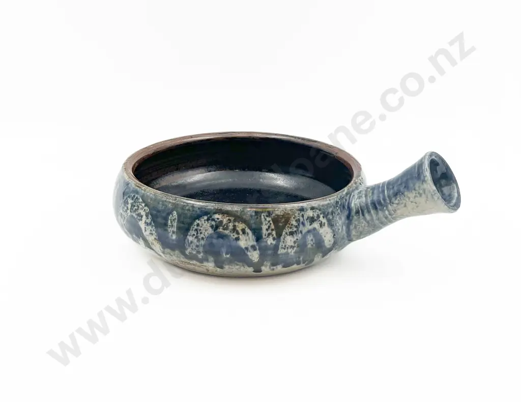 Doreen Blumhardt Handle Dish Image 1++