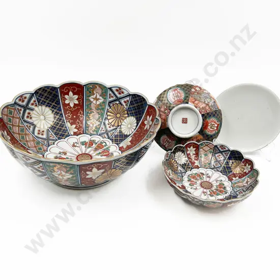 Quantity of Assorted Imari Pattern Bowls and Dishes Together with Two Storage Boxes
