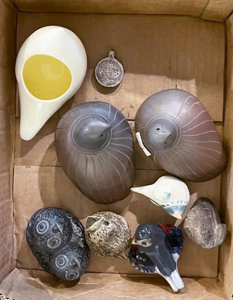 Box of Assorted Bird Ornaments Image 1++
