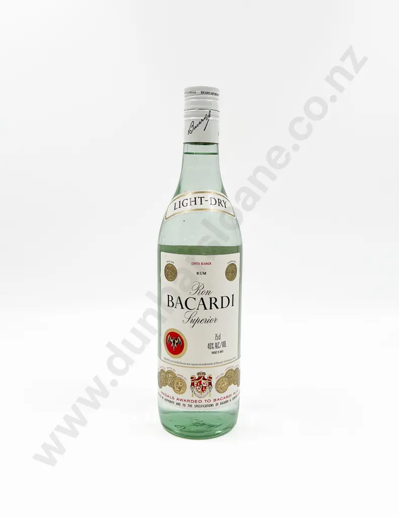 750ml Bacardi White Rum Image 1++