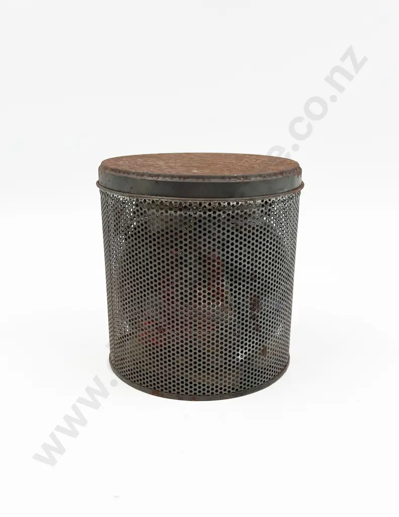 Two 200ml Bottles of Zuidiem Liqueur in Jar Image 1++
