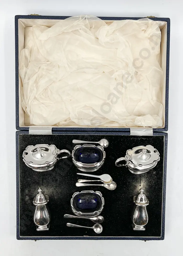 Box of Assorted S/P Cutlery Together with Boxed Condiments Image 1++