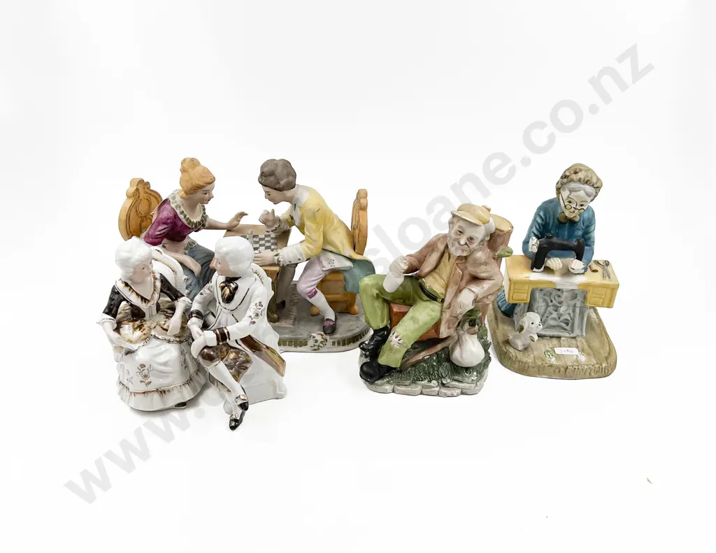 Five Assorted Ceramic Figures Image 1++